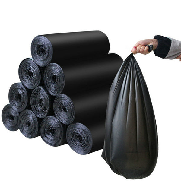 Roll of large black garbage bags, size 30 x 50 cm. Roll of large black garbage bags, size 30 x 50 cm.
